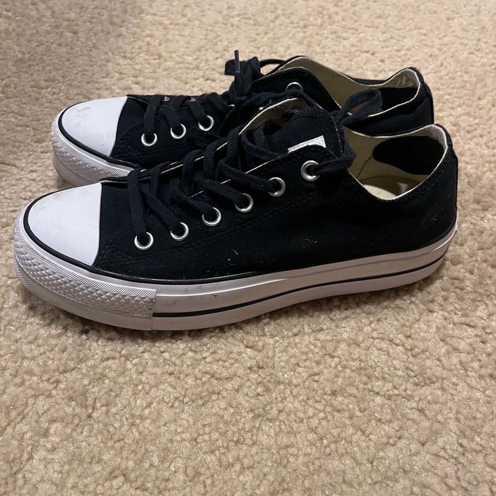 EUC PLATFORM CONVERSE